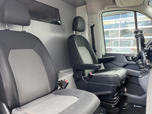 Volkswagen CRAFTER 35 2.0 TDI L3H3 Highline Werkplaats inrichting Kast Inrichting Omvormer Airco Cruise controle Bott inrichting Euro 6