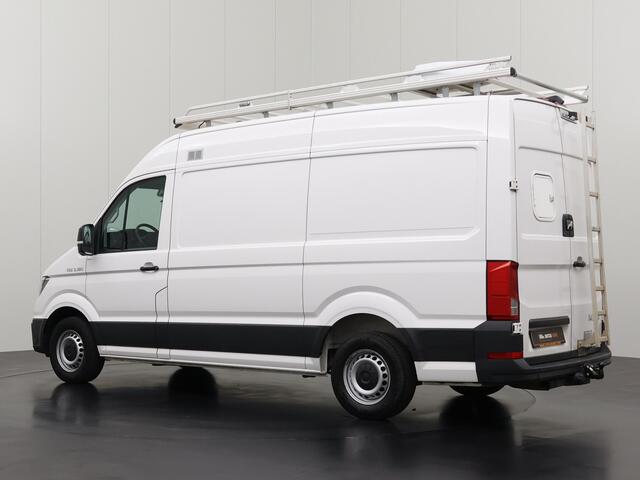 Volkswagen CRAFTER 2.0TDI 140PK L3H3 | Imperiaal | Trekhaak | Navigatie | Camera | 3-Zits | Airco | Cruise
