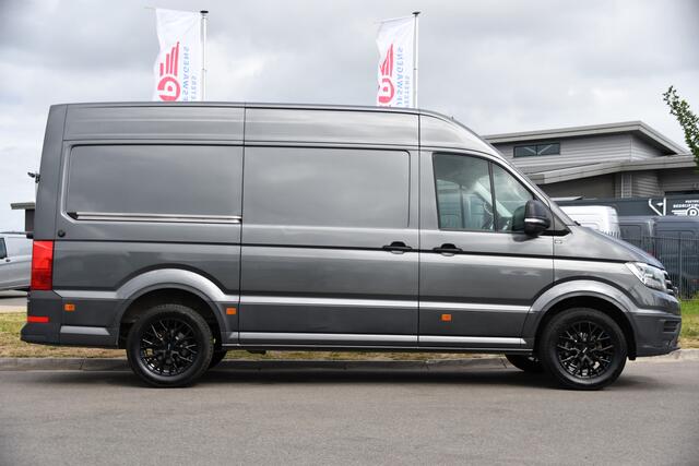 Volkswagen CRAFTER 35 2.0 TDI L3H3 PB Edition Camera, Adaptieve Cruise, Carplay, LED, Clima, 177pk, Automaat, Voorruit verwarming, Massage stoel, Uniek!