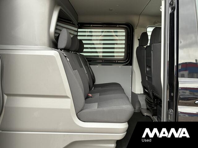 Volkswagen CRAFTER 30 2.0 TDI L3H2 DC LED Automaat ACC Cruise Carplay Camera Trekhaak