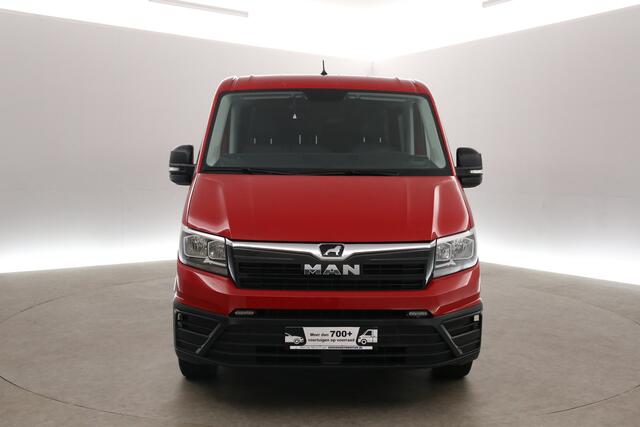 Volkswagen CRAFTER MAN TGE 2.0 TDI 140PK L3H2 | DC | 7 Zits | Airco | Camera | 3000kg Trekgew. | Cruise | Carplay | Trekhaak