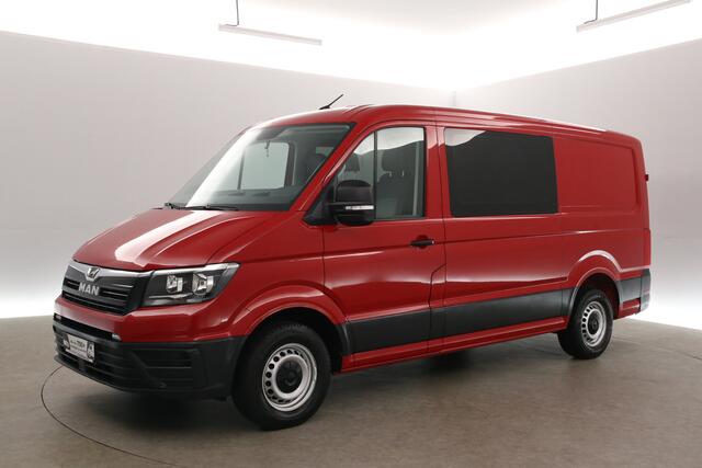 Volkswagen CRAFTER MAN TGE 2.0 TDI 140PK L3H2 | DC | 7 Zits | Airco | Camera | 3000kg Trekgew. | Cruise | Carplay | Trekhaak