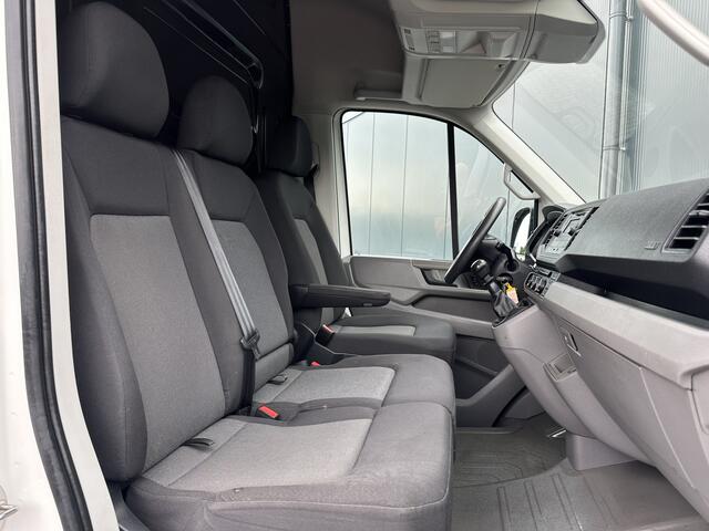 Volkswagen CRAFTER 2.0 TDI / L3H3 / 1e EIG. / IMPERIAAL + LADDER / TREKHAAK / AIRCO / CRUISE / BIJRIJDERSBANK