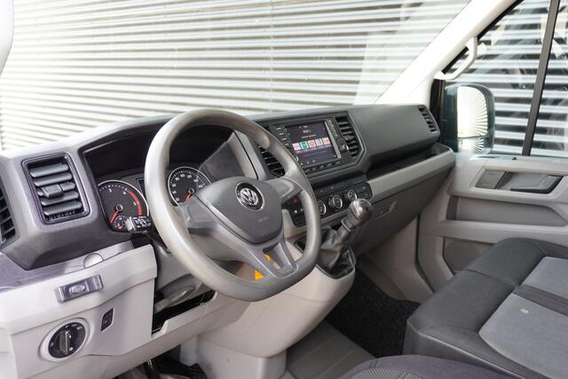 Volkswagen CRAFTER 140pk L4H3/L3H2 Trekhaak Airco Cruise control Navigatie PArkeersensoren Dakraam