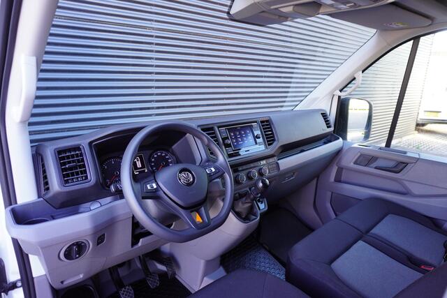 Volkswagen CRAFTER 140pk L4H3/L3H2 Trekhaak Camera Apple Carplay Stoelverwarming 3-Zits