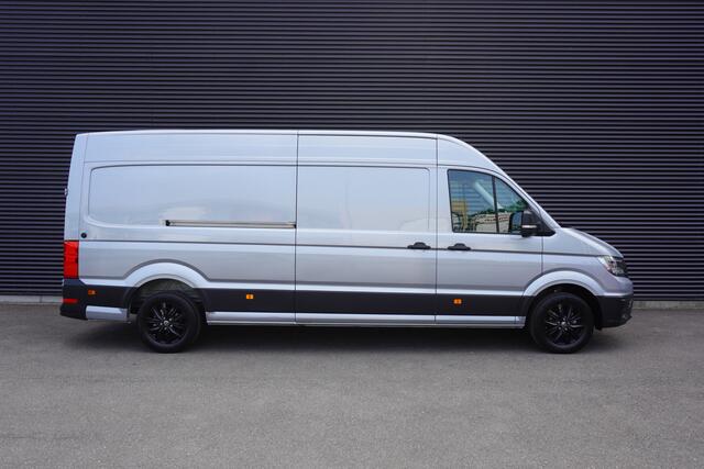 Volkswagen CRAFTER 180pk Facelift L4H3/L3H2 LED Apple carplay Camera Navigatie Parkeerensoren Digitaal dashboard Cruise control 17" Velgen