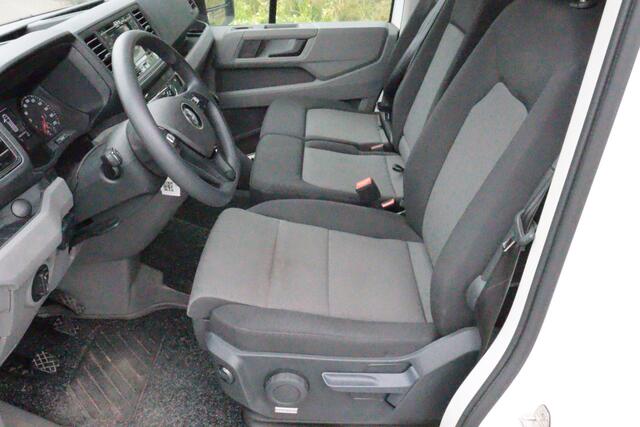 Volkswagen CRAFTER 35 2.0 TDI L4H3 Highline EURO 6 | 3 ZITPL | APPCONNECT | 360-CAMERA | LANE-WARNING | TREKHAAK |