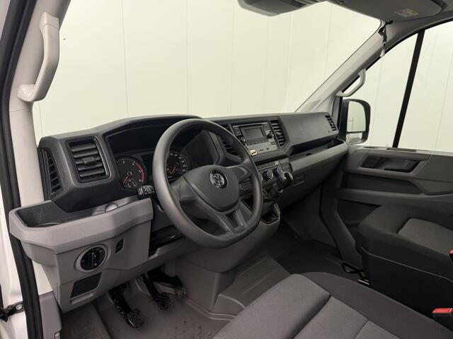 Volkswagen CRAFTER 2.0TDI 140PK Bakwagen+Laadklep | 997Kg Laadvermogen (2024) | Airco | Cruise | Dakspoiler | Zijdeur | 2.25 Mtr Hoog