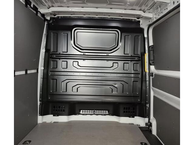 Volkswagen CRAFTER 35 2.0 TDI L3H3 Comfortline