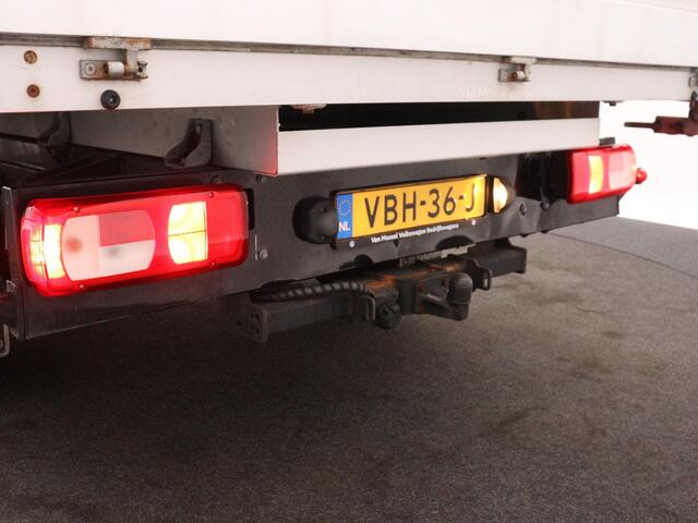 Volkswagen CRAFTER 2.0 TDI L3 Comfortline 177 PK Volkswagen Crafter 35 2.0 TDI 177pk L3 | HUIF | Open laadbak met huif | Trekhaak | Cruise control |