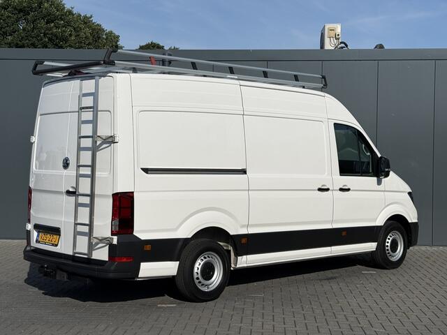 Volkswagen CRAFTER 2.0 TDI 141 PK / L3H3 / 2x SCHUIFDEUR / IMPERIAAL + LADDER / 3 TONS TREKHAAK / CAMERA / 3-ZITS / VERWARMDE VOORRUIT