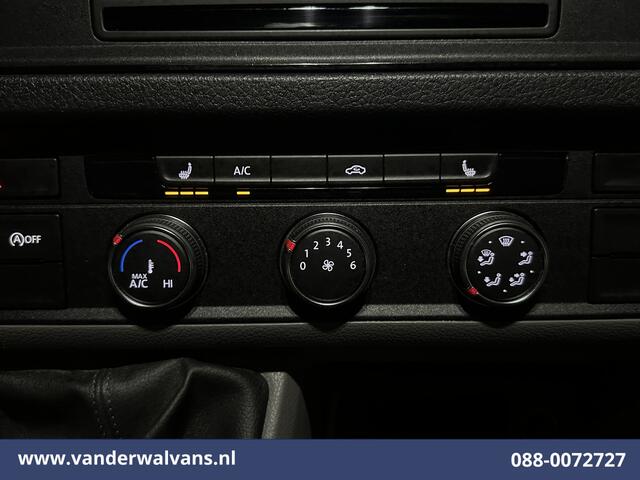 Volkswagen CRAFTER 2.0 TDI L3H2 L2H1 Euro6 Airco | Camera | Navigatie | Apple Carplay | Stoelverwarming Android Auto, 2500kg Trekhaak, Verwarmde voorruit, Parkeersensoren, Bijrijdersbank