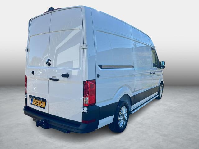 Volkswagen CRAFTER Bedrijfswagens L3H3 Trendline 103kW 140pk 3T GVW 6 versn.hand | BPM vrij | Volwaardig reservewiel | Trekhaak met vaste kogel | Stoelbekleding stof robuust |