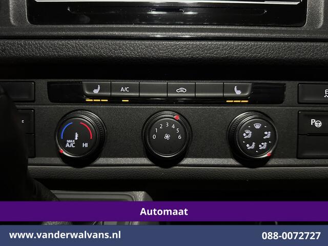 Volkswagen CRAFTER 2.0 TDI 141pk Automaat L3H3 L2H2 Euro6 Airco | Camera | Apple Carplay | 3000kg Trekhaak | Adaptieve Cruisecontrol Android Auto, Chauffeursstoel, Parkeersensoren, Stoelverwarming, Tachograaf