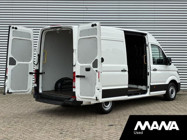 Volkswagen CRAFTER 35 2.0 TDI 140 pk L3H3 Automaat Airco Cruise Carplay Sensoren