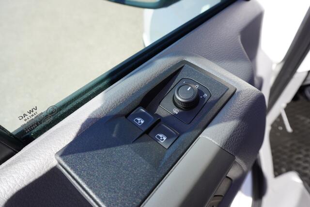 Volkswagen CRAFTER 180pk L4H3/L3H2 LED Apple Carplay Camera