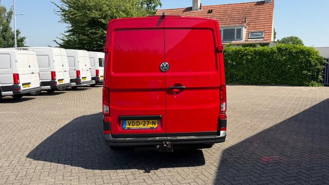 Volkswagen CRAFTER 2.0 TDI 130KW 177PK L3H2 EURO 6 3000KG TREKGEWICHT/ AIRCO/ CRUISE CONTROL/ TREKHAAK/ 100% DEALERONDERHOUDEN