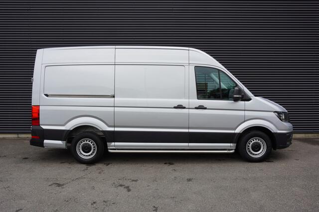 Volkswagen CRAFTER 140 PK Automaat L3H3 App Connect Cruise Control Camera Navi Trekhaak Voorruitverwarming