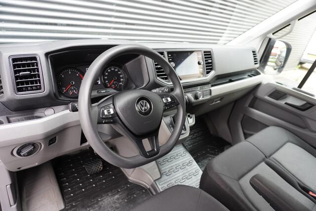 Volkswagen CRAFTER 50 177 PK Automaat Bakwagen Dubbellucht Laadklep 1000KG