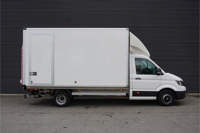 Volkswagen CRAFTER 50 177 PK Automaat Bakwagen Dubbellucht Laadklep 1000KG