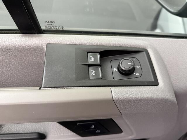 Volkswagen CRAFTER 2.0TDi 177PK DSG Automaat L3H3 | Led | Executive Edition | Standkachel | Navigatie | Camera | Airco | Cruise