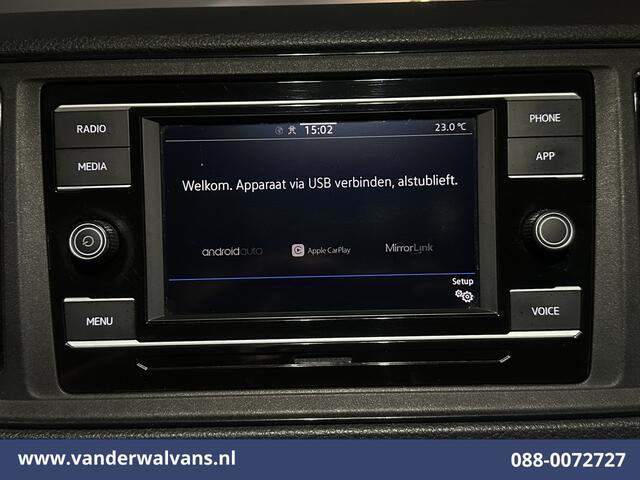 Volkswagen CRAFTER 2.0 TDI 141pk L3H2 L2H1 Euro6 Airco | Camera | Apple Carplay | Android Auto Parkeersensoren, Bijrijdersbank
