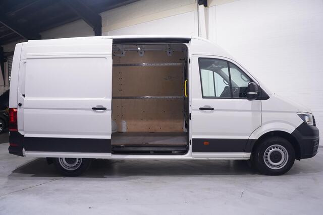 Volkswagen CRAFTER 2.0 TDI 177 pk DSG Aut. L3H3 Navi, Camera, DAB+ Apple Carplay, 270 Graden Deuren, Laadruimte Pakket, PDC V+A, 2-Zits