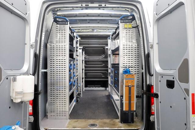 Volkswagen CRAFTER 35 2.0 TDI 140pk L3H3 (L2H2) Airco/Navi/Inrichting/230V 02-2021