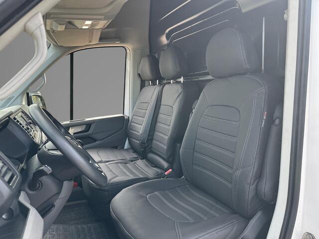 Volkswagen CRAFTER 35 2.0 TDI 177pk L4H3 | LED-koplampen| 14,4m3 laadvolume | Trekhaak | Camera | Geveerde stoel
