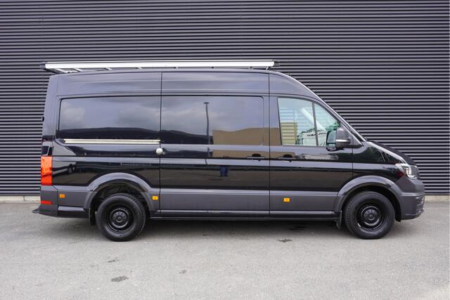Volkswagen CRAFTER 180pk Automaat L3H3/L2H2 Navigatie Camera Parkeersensoren Trekhaak Cruise control Imperiaal