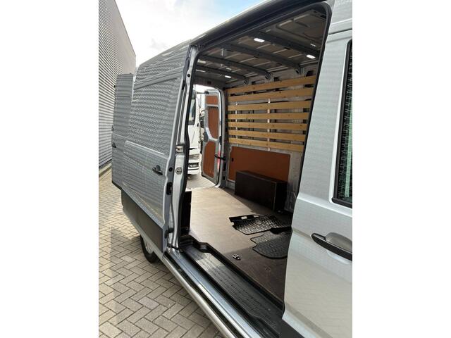 Volkswagen CRAFTER 35 2.0 TDI L3H3 Exclusive EURO VI 140 PK Automaat