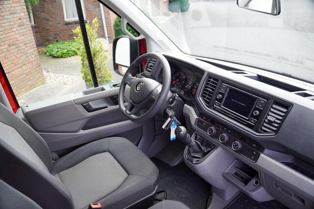 Volkswagen CRAFTER 2.0 TDI 140 PK L3H3 Rolstoelbus