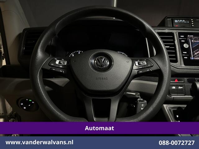 Volkswagen CRAFTER 2.0 TDI 141pk Automaat L3H3 L2H2 Euro6 Airco | Camera | Navigatie | Apple Carplay | Adaptieve Cruisecontrol | 3000kg Trekhaak Android Auto, Chauffeursstoel, Tachograaf, Parkeersensoren