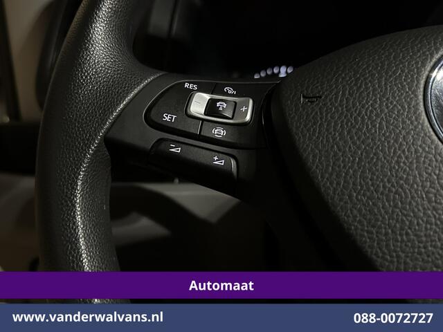 Volkswagen CRAFTER 2.0 TDI 141pk Automaat L3H3 L2H2 Euro6 Airco | Camera | Navigatie | Apple Carplay | Adaptieve Cruisecontrol | 3000kg Trekhaak Android Auto, Chauffeursstoel, Tachograaf, Parkeersensoren
