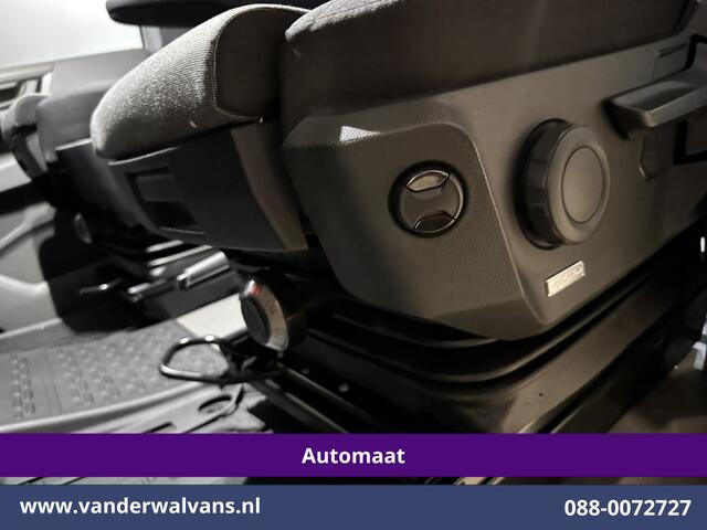 Volkswagen CRAFTER 2.0 TDI 141pk Automaat L3H3 L2H2 Euro6 Airco | Camera | Navigatie | Apple Carplay | Adaptieve Cruisecontrol | 3000kg Trekhaak Android Auto, Chauffeursstoel, Tachograaf, Parkeersensoren