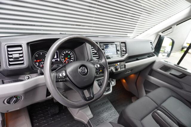 Volkswagen CRAFTER MARGE 180pk Automaat L3H3/L2H2 LED Apple Carplay Camera Trekhaak Cruise control Stoelverwarming