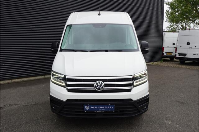Volkswagen CRAFTER 180pk Automaat L3H3/L2H2 LED Trekhak Navigatie Apple carplay Parkeersensoren Cruise control