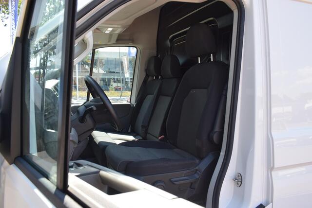 Volkswagen CRAFTER 30 2.0 TDI L3H2 Highline Navi Airco Camera Km 25.000!!!