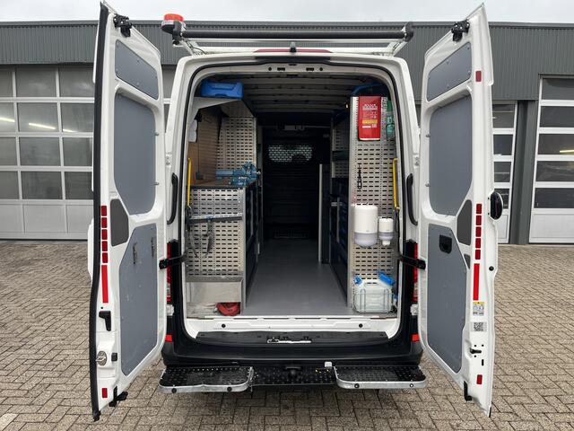 Volkswagen CRAFTER 2.0 TDI L3H3 4Motion 140pk Bpm vrij Werkplaats Omvormer Imperial Standkachel 3000kg trekgewicht 4X4 Vierwielaandrijving Kastinrichting Ladekasten 1e eigenaar Dealer onderhouden Euro 6 Imperial