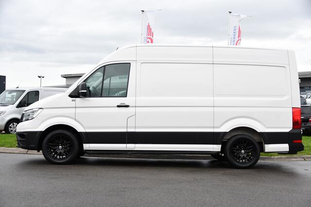 Volkswagen CRAFTER 35 2.0 TDI L3H3 PB Edition Adaptieve Cruise, Camera, LED, Carplay, Trekhaak, Automaat, 140pk, Sensoren, Multimedia, Uniek!