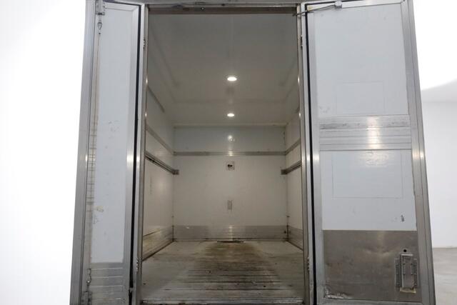 Volkswagen CRAFTER 35 2.0 TDI E6 Bakwagen met achterdeuren 2-Persoons 03-2021