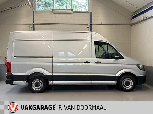 Volkswagen CRAFTER 35 2.0 TDI L3H3 140pk Highline | Nav | Trekhaak | PDC