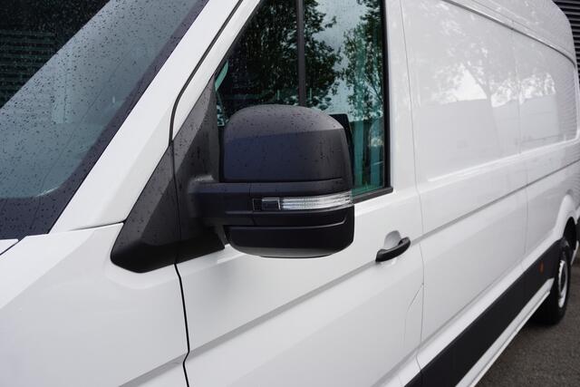 Volkswagen CRAFTER 177pk L4H3/L3H2 Facelift LED Apple Carplay Camera Parkeersensoren Trekhaak Digitaal Dashboard