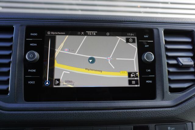 Volkswagen CRAFTER 180pk Automaat L3H3/L2H2 Werkplaats inrichting Navigatie Trekhaak Parkeersensoren