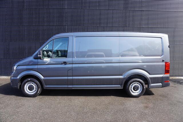 Volkswagen CRAFTER 180pk Automaat L3H3/L2H2 Werkplaats inrichting Navigatie Trekhaak Parkeersensoren