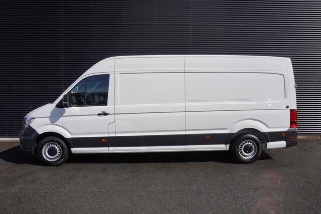 Volkswagen CRAFTER 180pk Autonaat L4H3/L3H2 LED Camera Apple Carplay Stoelverwarming 3-Zits