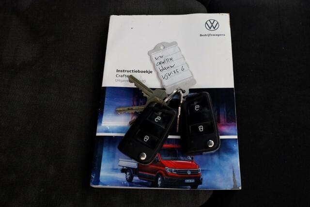 Volkswagen CRAFTER 35 2.0 TDI E6 Bakwagen met achterdeuren 2-Persoons 03-2021