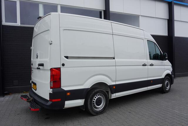 Volkswagen CRAFTER 2.0 TDI L3H3 177PK Automaat 3.500KG EURO 6 - Airco - Navi - Cruise - €18.900,- Excl.