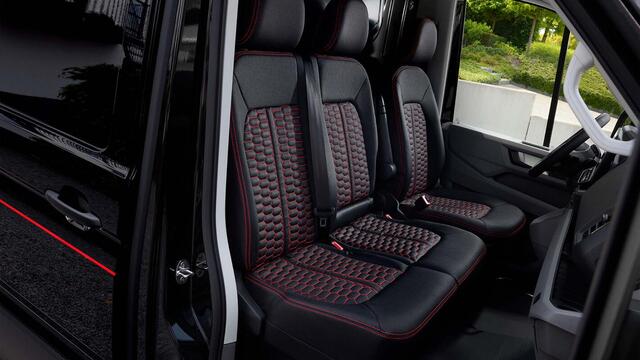Volkswagen CRAFTER 2.0 TDI 177pk DSG L3H3 Shadow X Limited edition nr13/50 | Exclusive