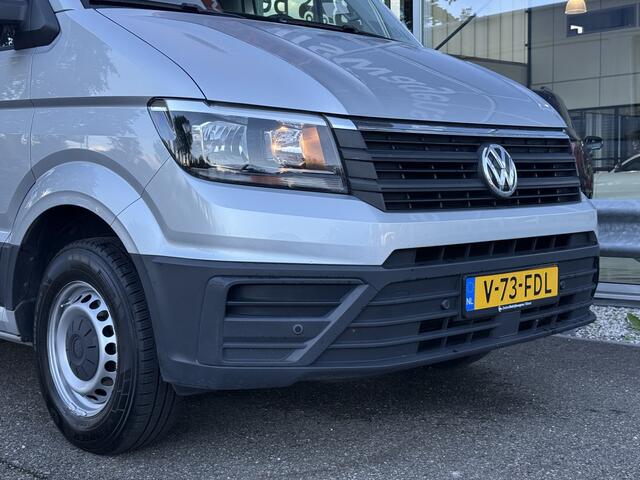 Volkswagen CRAFTER 35 2.0 TDI 140PK L3H3 | PDC | Airco | Trekhaak 3T
